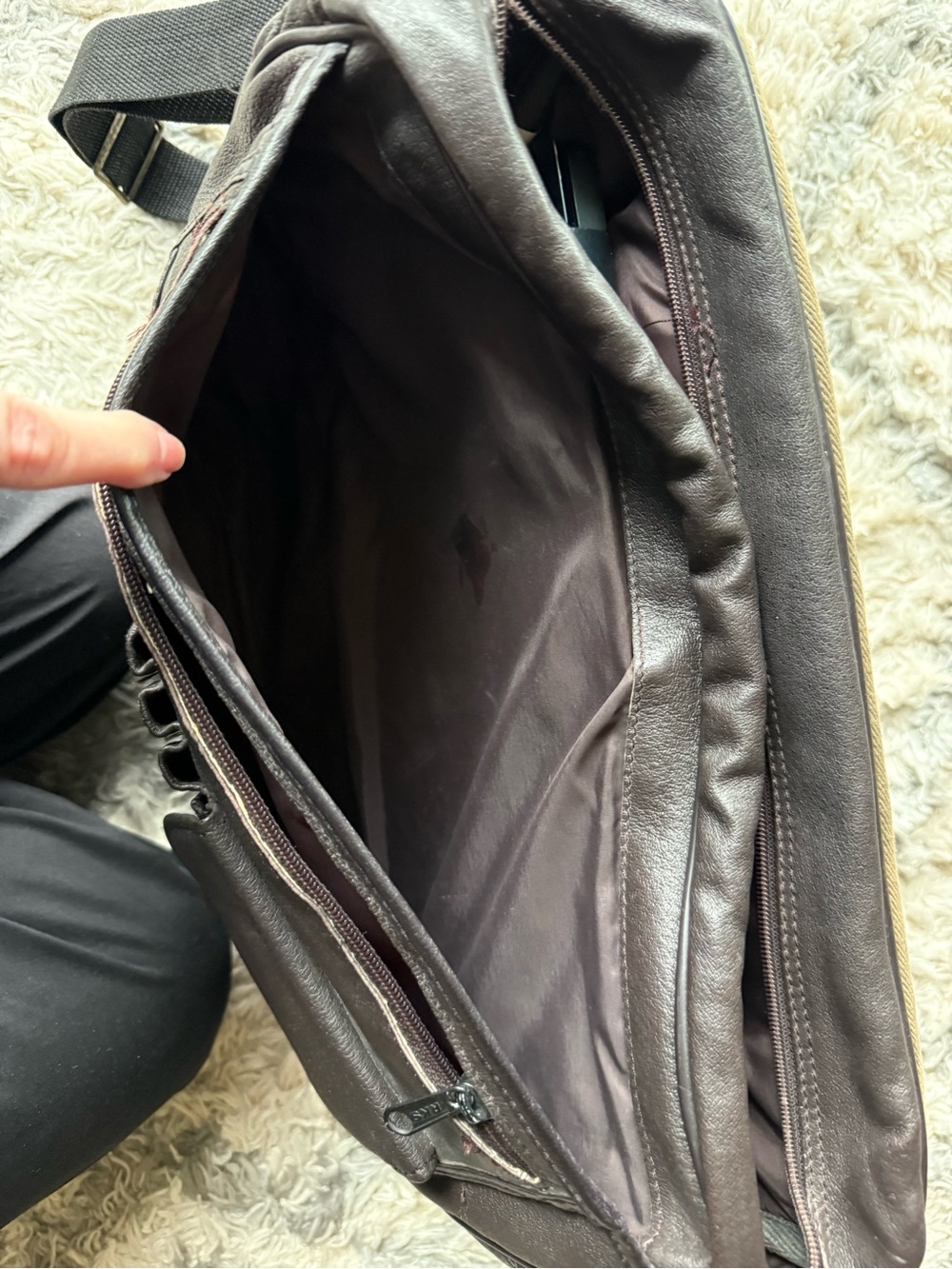 Leather Messenger Bag with padded, adjustable strap. Gender neutral. - Picture 13 of 16